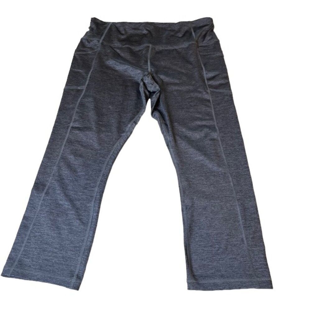 Avia Cropped Leggings with hip pockets‎ Charcoal Space Dye Size Large